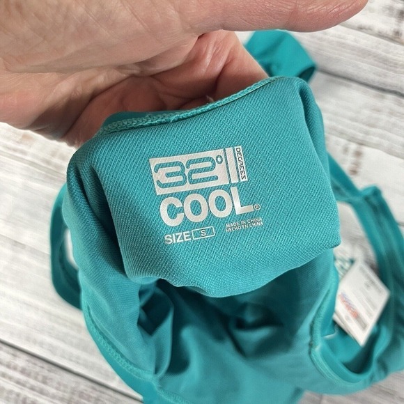 32 Degrees Heat Cool One Piece Teal Splunge size Small UPF+40 Quick Dry Fitness - Picture 13 of 14